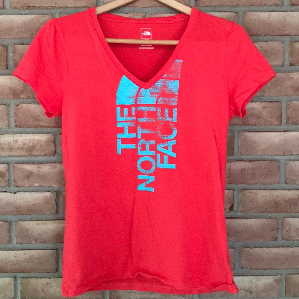 The North Face size M orange, short sleeved tee